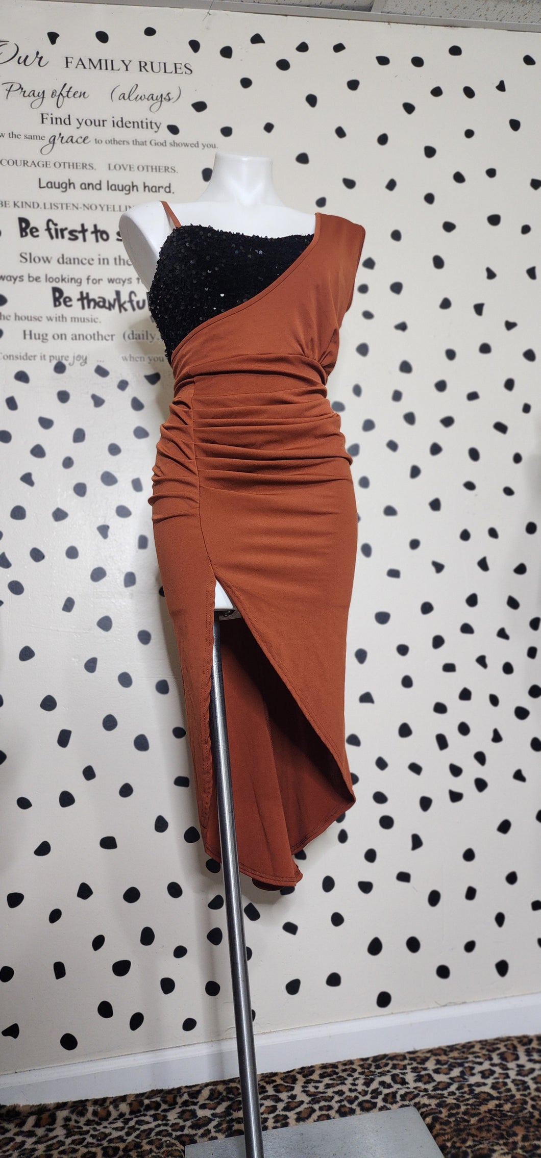 rust color sequin front dress   sz xl, runs smaller