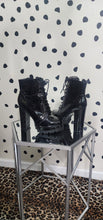 Load image into Gallery viewer, Patent leather platform heels  sz 8.5
