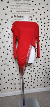 Load image into Gallery viewer, Red fringe top   sz xl
