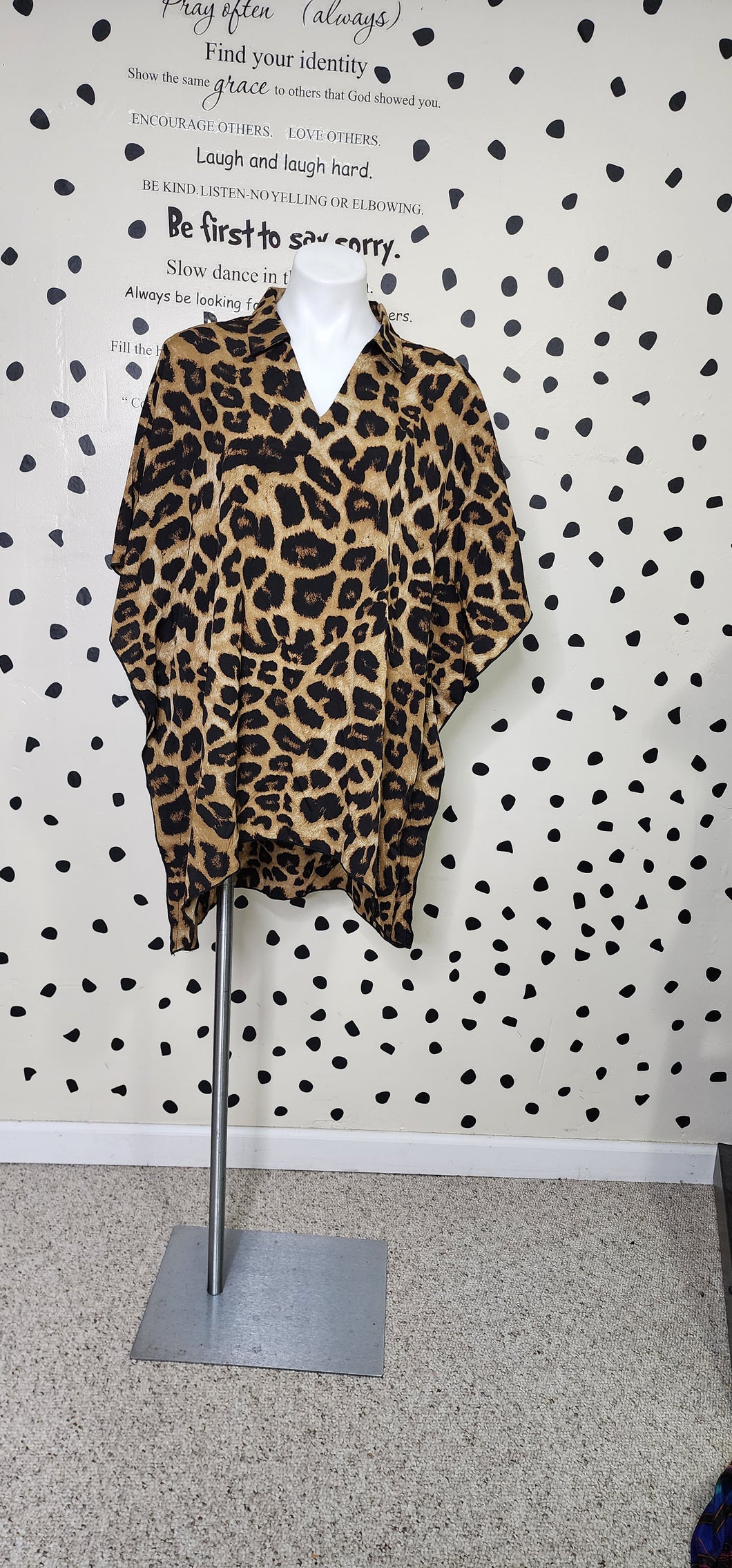 Shein leopard poncho top    sz 1xl, 14/16