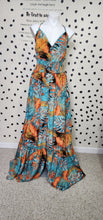 Load image into Gallery viewer, Fashion Nova  maxi dress    sz 2x
