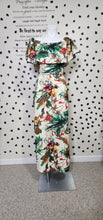 Load image into Gallery viewer, Off the shoulder jungle maxi dress   sz lrg fit
