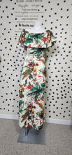 Load image into Gallery viewer, Off the shoulder jungle maxi dress   sz lrg fit
