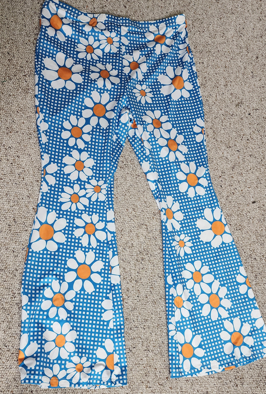 SHEIN CURVE DAISY BELL BOTTOMS SZ 2XL, 16