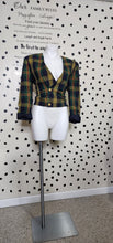 Load image into Gallery viewer, JONES NEW YORK CROP BLAZER    SZ 6 (UP TO 8)
