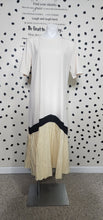 Load image into Gallery viewer, LONG T SHIRT MAXI DRESS   SZ XL-2X
