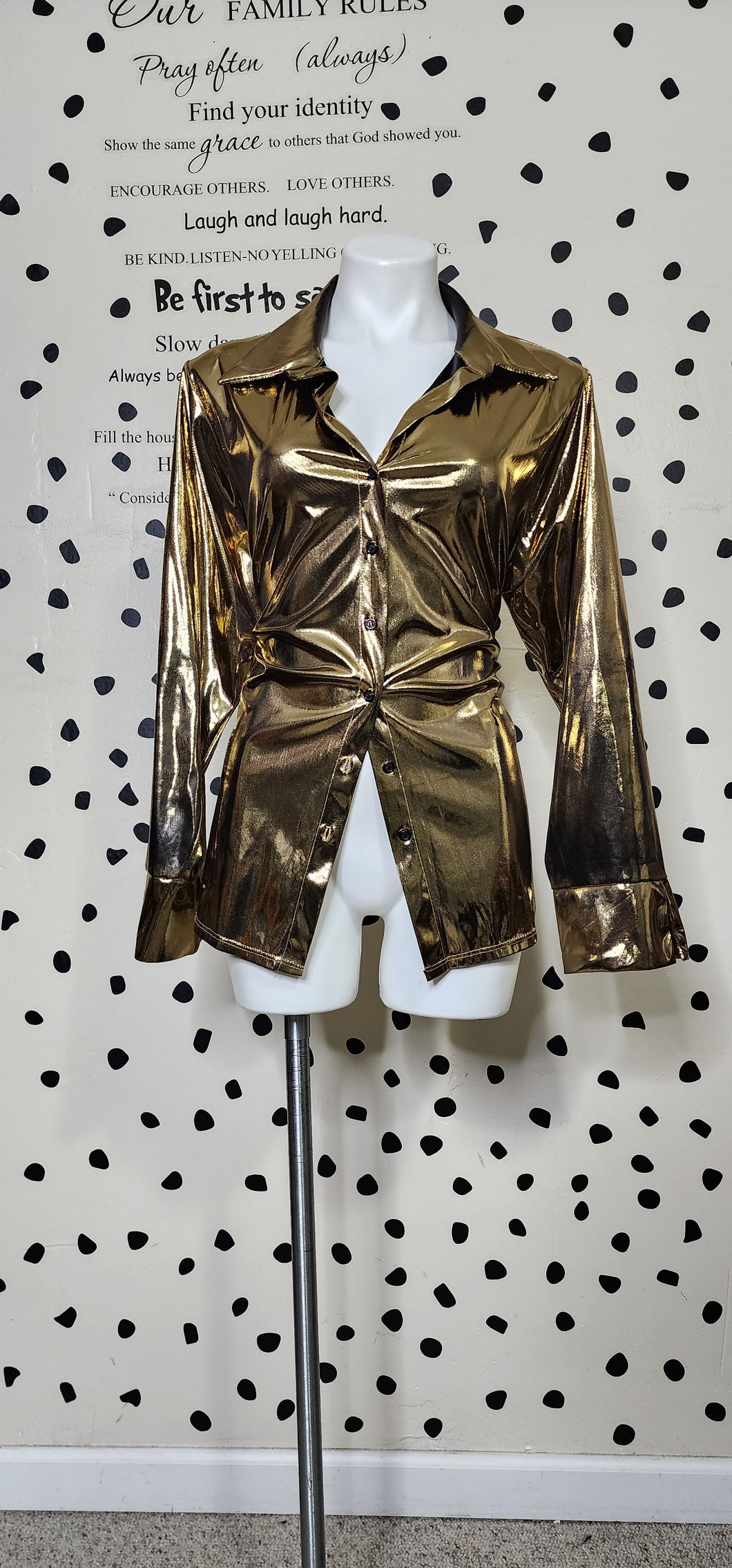 SHINY GOLD TOP   SZ 18/20 (2X FIT)