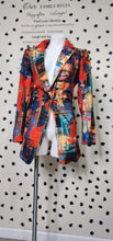 Load image into Gallery viewer, SHEIN DESIGNED BLAZER    SZ MED-LRG
