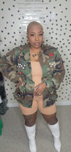 Load image into Gallery viewer, CAMO JACKET    SZ SMALL -MEDIUM
