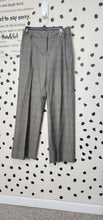 Load image into Gallery viewer, LOFT WIDE LEG PANTS   SZ 10
