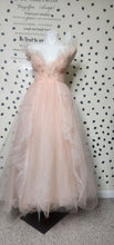 Load image into Gallery viewer, PINK TULLE DRESS     SZ UNTAGGED (FITS SZ 8/10)
