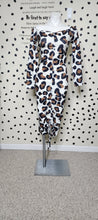 Load image into Gallery viewer, SHEIN CHEETAH PRINT DRESS    SZ LRG (BEST FITTING SZ 8/10)
