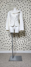 Load image into Gallery viewer, ALBERT NIPON WHITE BLAZER   SZ 16 (FITTING 14/16)
