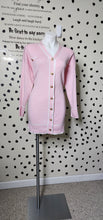 Load image into Gallery viewer, LONG PINK CARDIGAN       SZ UNTAGGED (FITTING SZ LRG-2X)
