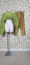 Load image into Gallery viewer, GOLD HIGH WAIST PANT    SZ MED
