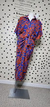 Load image into Gallery viewer, SHEIN PRINTED DRESS     SZ MED
