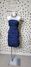 Load image into Gallery viewer, NECK BODYCON DRESS    SZ UNTAGGED (LRG FIT)
