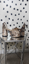 Load image into Gallery viewer, TOP SHELF CHUNKY PLATFORM MARY JANES    SZ 9
