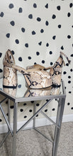 Load image into Gallery viewer, TOP SHELF CHUNKY PLATFORM MARY JANES    SZ 9
