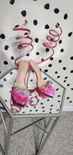 Load image into Gallery viewer, CHARLOTTE RUSSE WRAP HEELS    SZ 9
