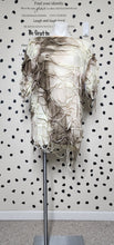 Load image into Gallery viewer, NWT ROMWE TEE    SZ XL
