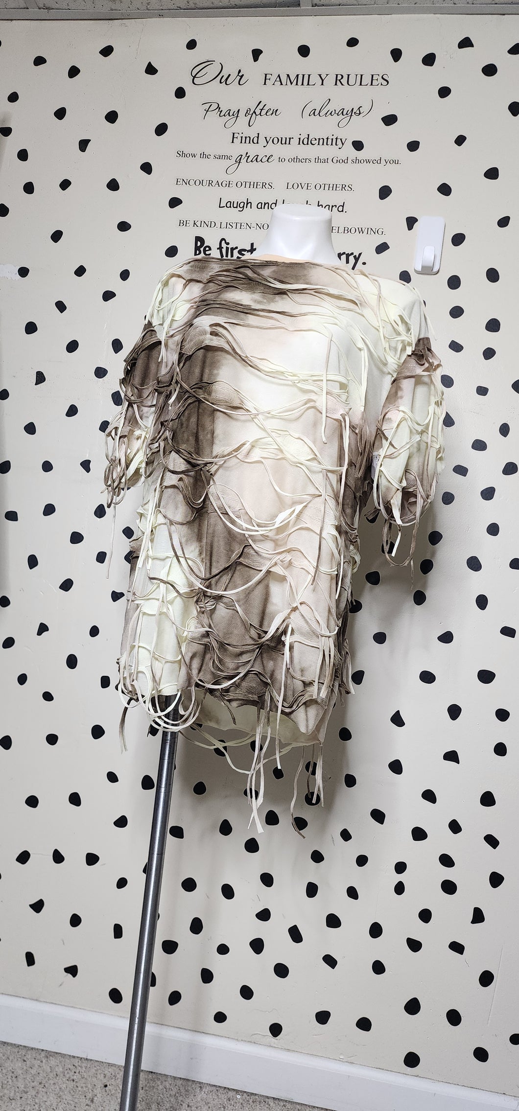 NWT ROMWE TEE    SZ XL