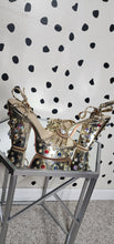 Load image into Gallery viewer, AZAELA WANG CHUNKY SANDALS    SZ 8.5
