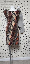Load image into Gallery viewer, CHAUS PRINT DRESS    SZ MED-LRG
