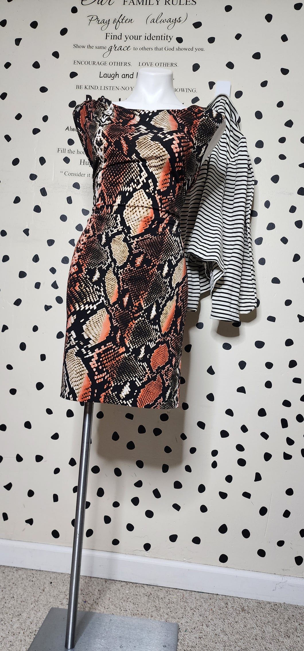 CHAUS PRINT DRESS    SZ MED-LRG