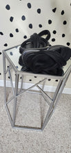 Load image into Gallery viewer, BLACK NIKE SANDALS    SZ 8
