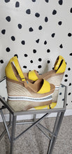 Load image into Gallery viewer, SODA WEDGES     SZ 10

