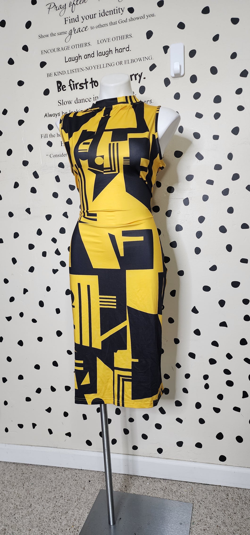 UNBRANDED BODYCON DRESS    SZ XL