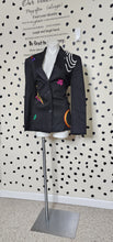 Load image into Gallery viewer, LAUREL DESIGNED BLAZER     SZ 44=LARGE
