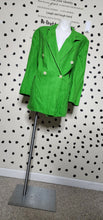 Load image into Gallery viewer, HARVE BENARD LIME BLAZER     SZ 20 (BEST FITTING SZ 18)
