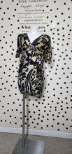 Load image into Gallery viewer, PRINTED BODYCON DRESS     SZ LRG
