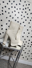 Load image into Gallery viewer, WILD DIVA PALTFORM HEELS      SZ 9
