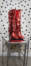 Load image into Gallery viewer, NEW WILD DIVA RED METALLIC HEELS      SZ 8
