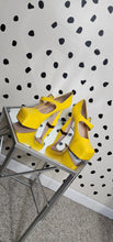 Load image into Gallery viewer, NEW CHASE &amp; CHLOE PLATFORM HEELS    SZ 8.5

