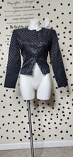 Load image into Gallery viewer, TALBOTS BOX PRINT BLAZER     SZ 8
