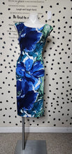 Load image into Gallery viewer, CONNECTED APPAREL FLORAL DRESS    SZ 10 STRETCH
