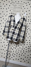 Load image into Gallery viewer, KASPER BOX PRINT BLAZER     SZ 14 ( BEST FITTING SZ 12)
