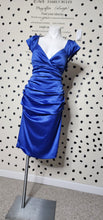 Load image into Gallery viewer, SIGNATURE RUCHE BODYCON DRESS    SZ 16
