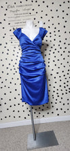 Load image into Gallery viewer, SIGNATURE RUCHE BODYCON DRESS    SZ 16
