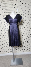 Load image into Gallery viewer, BCBG DRESS       SZ MED
