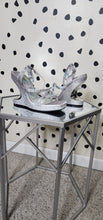 Load image into Gallery viewer, LADY COUTURE  WEDGE HEELS      SZ 9
