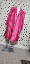 Load image into Gallery viewer, SUIT STUDIO PINK BLAZER       SZ 20 (XLRG-2X FIT)
