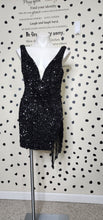 Load image into Gallery viewer, AMELIA COUTURE SEQUIN DRESS      SZ 8 (FITTING SZ 6/8)
