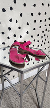Load image into Gallery viewer, FRANCO SARTO PINK SANDALS      SZ 6.5
