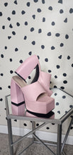 Load image into Gallery viewer, PLATFORM MULES     SZ 40= SZ 9
