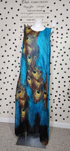 Load image into Gallery viewer, NEW WANTDO FLOWY DRESS      SZ 16, FITTING 14/16
